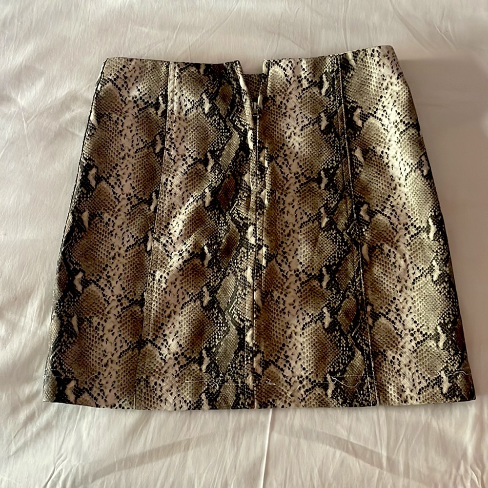 Snake Pattern Skirt
